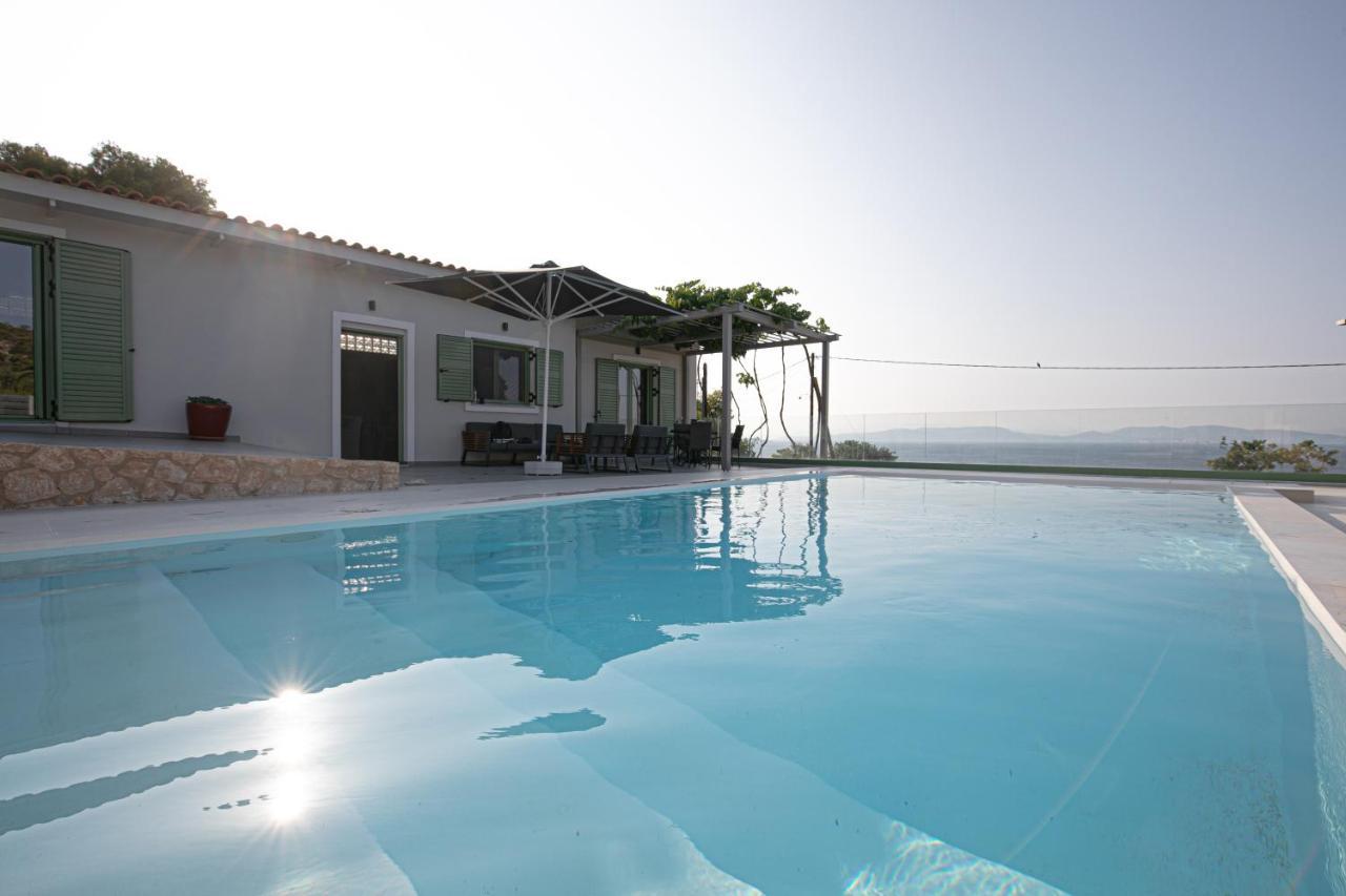 Pine House Villa Agioi ภายนอก รูปภาพ